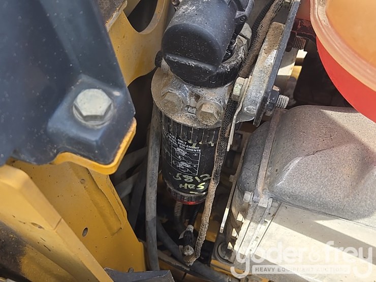 2010-deere-310sj-image-73
