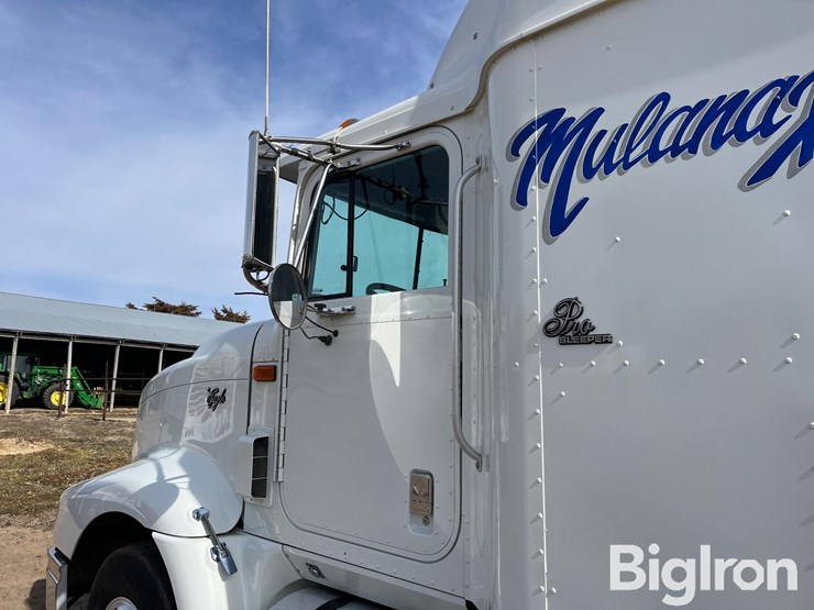 1999-international-9400-eagle-image-9