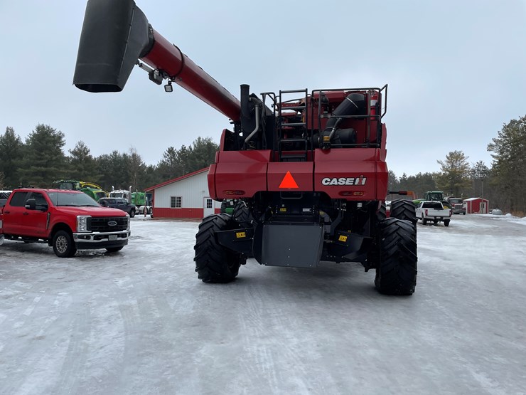 2017-case-ih-7240-image-9