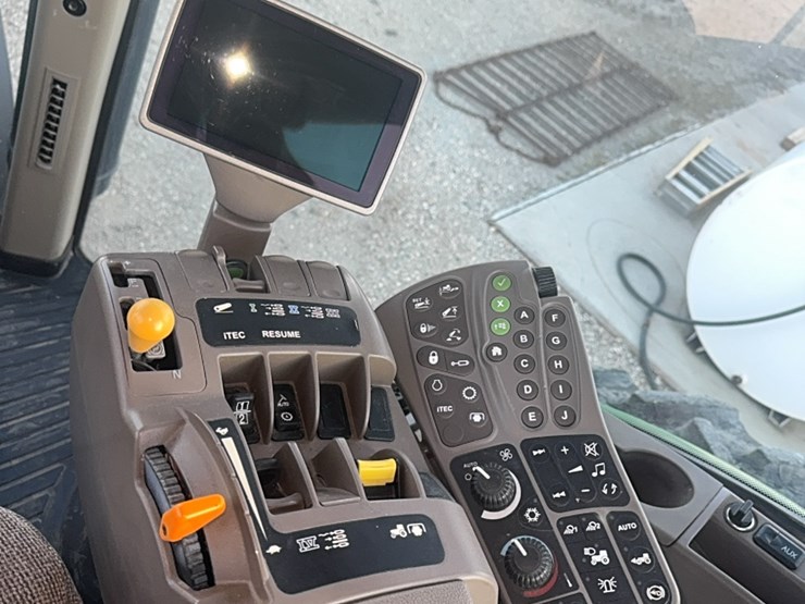 2010-john-deere-2010-image-23