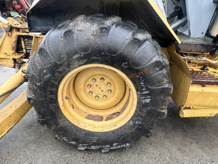 caterpillar-416b-image-17