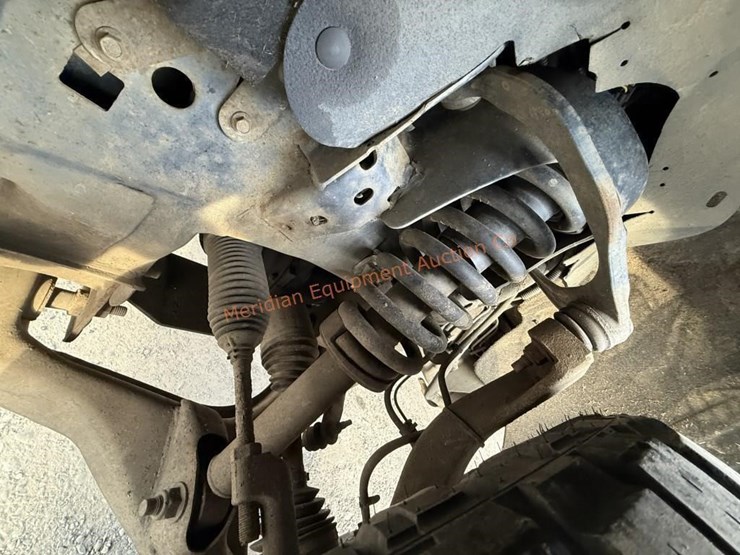 2011-ford-f150-image-13