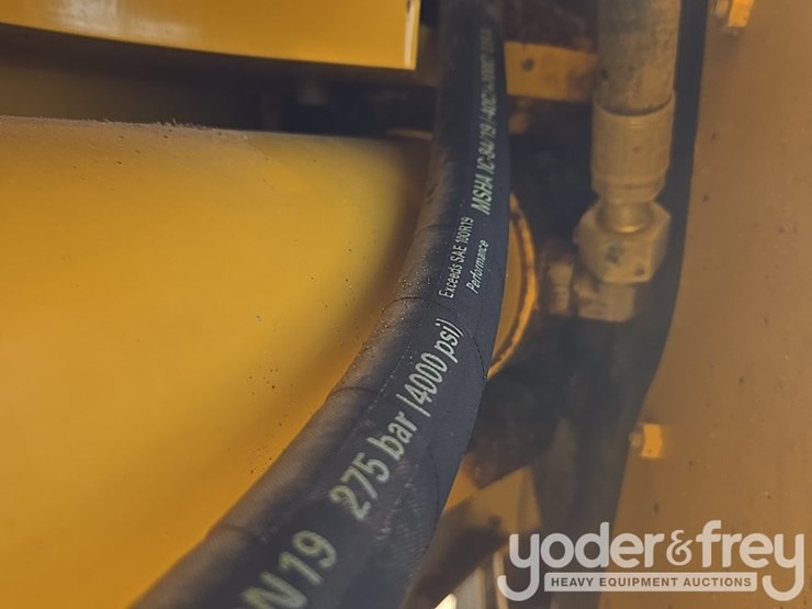 2021-deere-460e-image-30