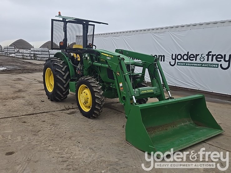 2020-john-deere-5075e-image-7