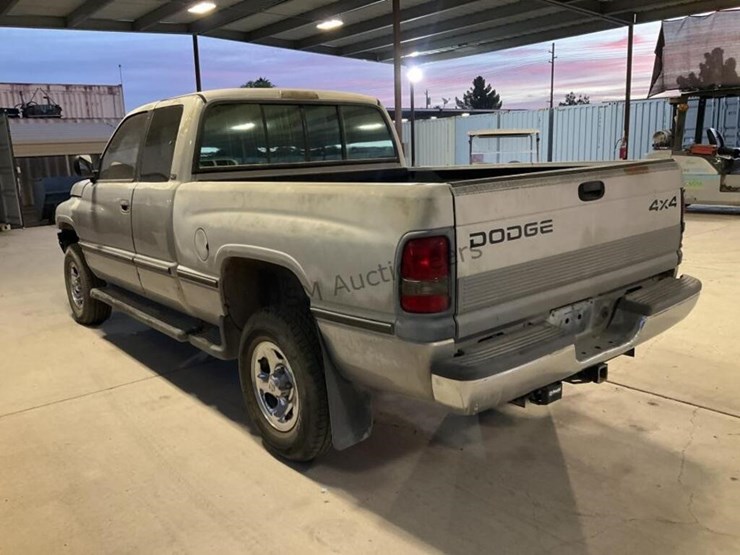 1995-dodge-ram-1500-image-5