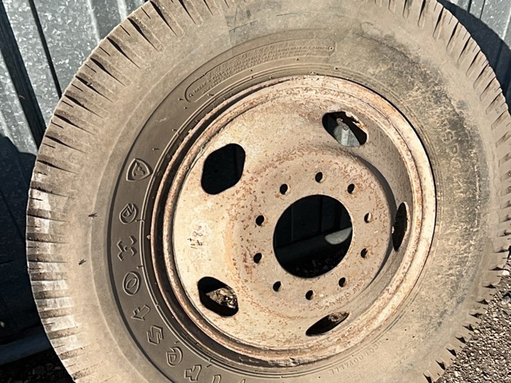 spare-tire-for-grain-truck-9.0-0–20-image-11