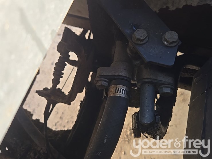 2012-kubota-rtv1140cpx-image-33