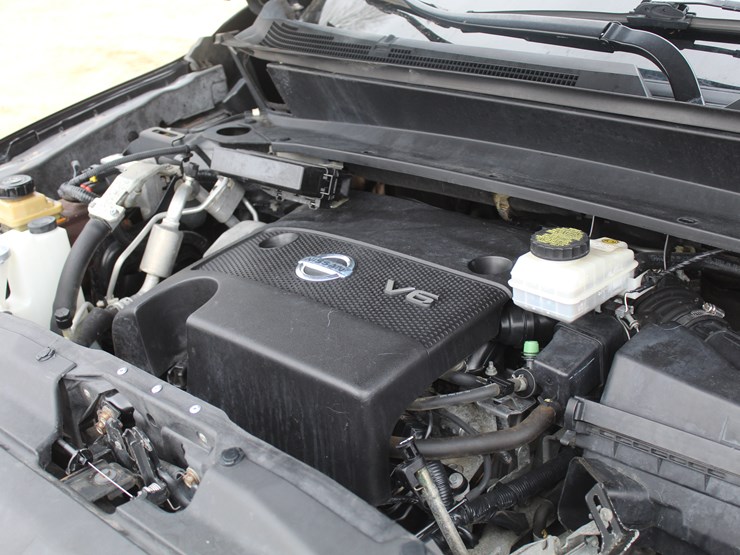 2015-nissan-pathfinder-image-11