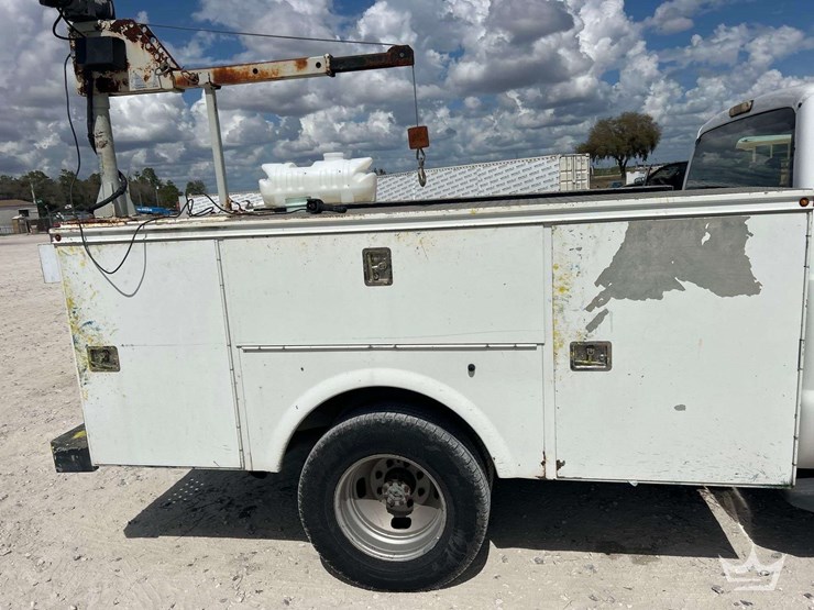 2012-ford-f350-image-18