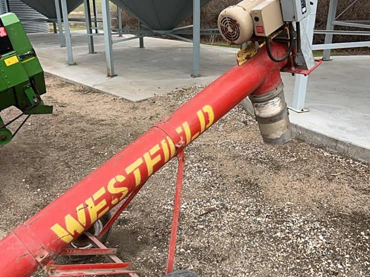 westfield-jump-auger,-has-5-hp-single-phase-220-electric-motor-image-15