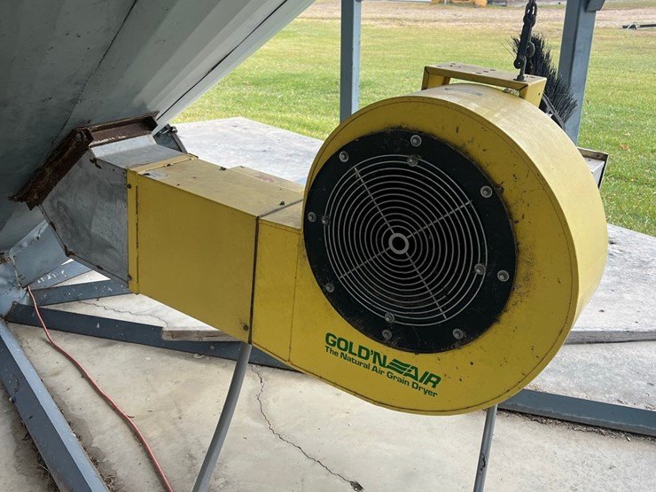 lot-21.-cenex-hopper-bin,-micada-bottom,-includes-golden-air-single-phase-bin-fan-image-11