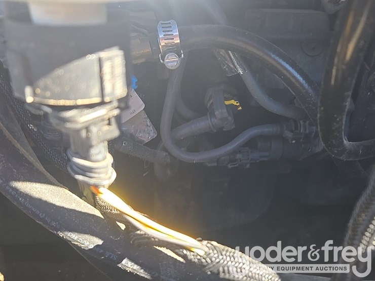 2022-case-521g-image-60