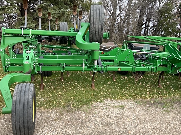 2022-john-deere-52-image-158