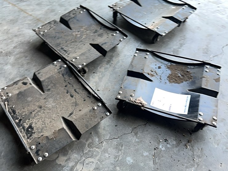 (4)-rolling-stands-for-truck-tires,-can-also-be-used-for-other-heavy-items-image-9