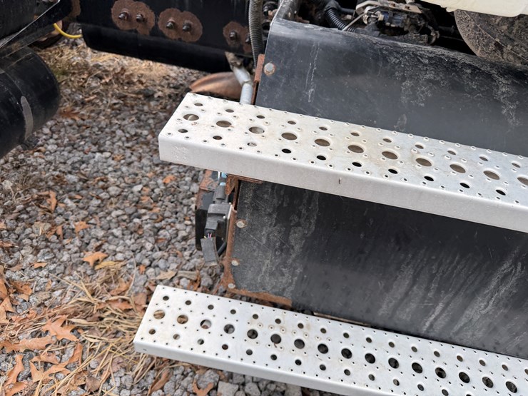 #40951-•-2019-freightliner-cascadia-t/a-daycab-truck-tractor-3akjhtdv5kskd3189-image-46