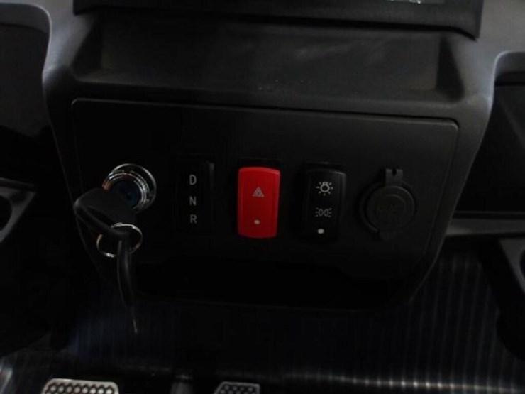 unused-2025-sdlanch-sdlgc80-golf-cart-lq8025100791-image-12