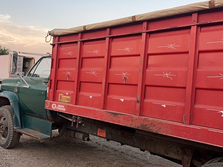 1975-chevrolet-c60-image-54