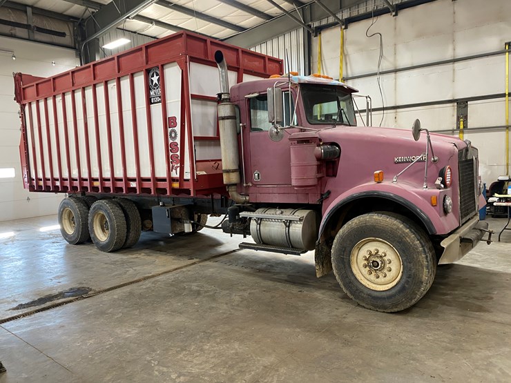 1993-kenworth-w900-image-4