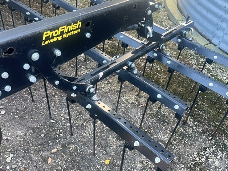 2024-john-deere-52-image-33