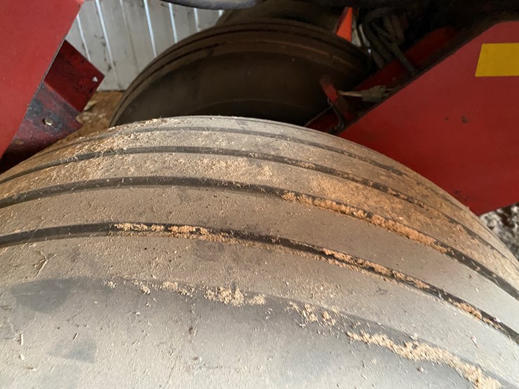 case-ih-1240-image-36