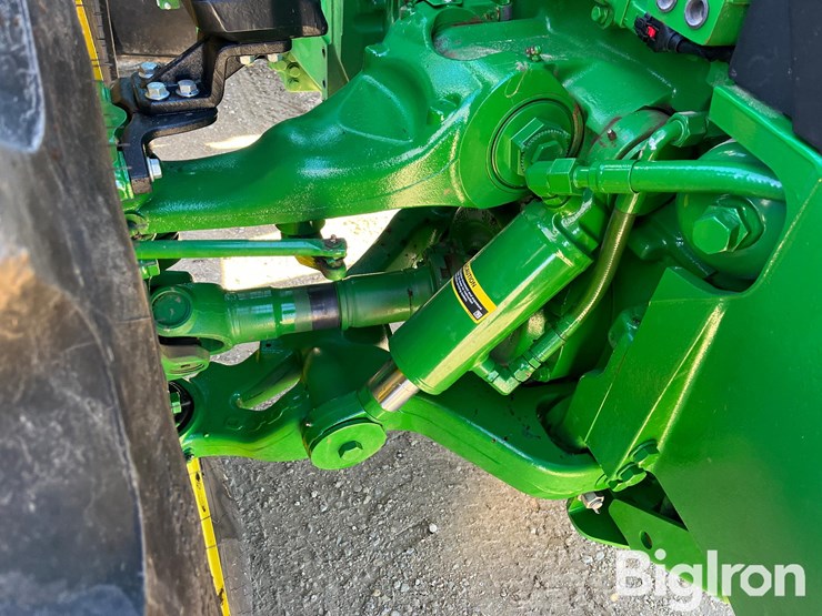 2023-john-deere-8r-310-image-18