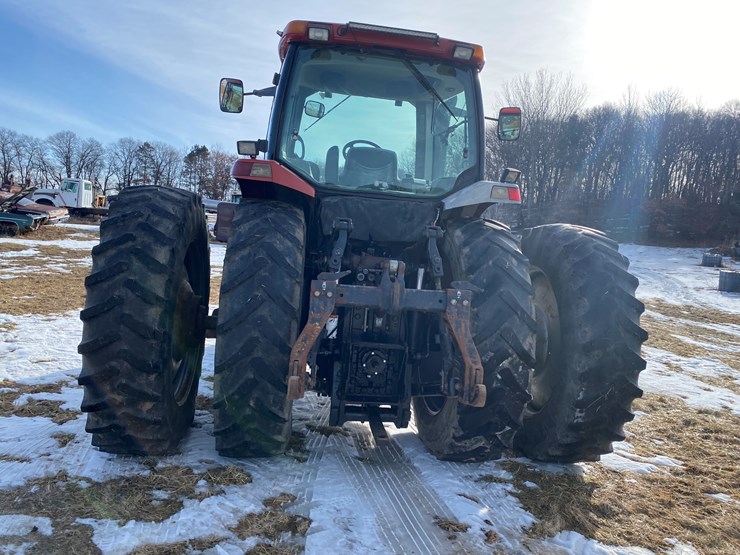 #125-•-2001-case-mx200-magnum-tractor-(colfax,-wi)-image-10