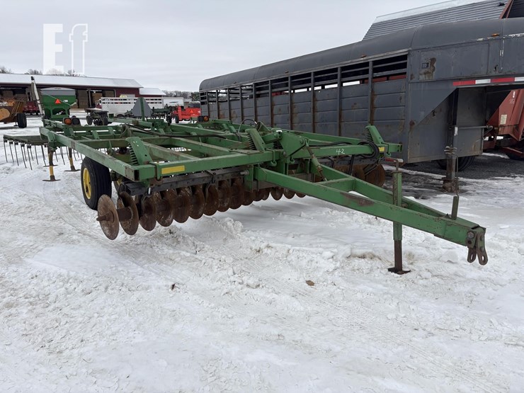 john-deere-722-image-3