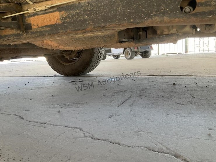 2015-chevrolet-silverado-1500-image-26