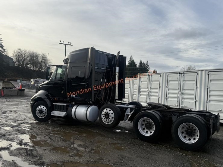 2017-international-prostar-image-5