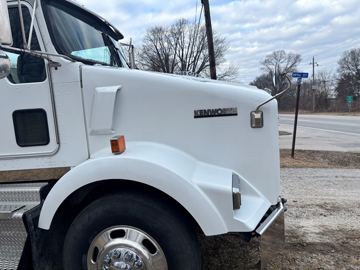kenworth-t800-image-13