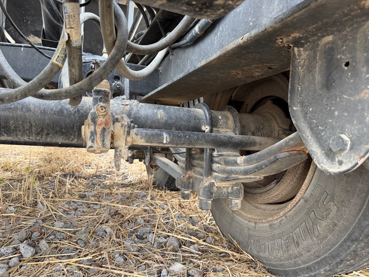 #40962-•-2013-magnolia-/-adams-t/a-fertilizer-tender-trailer-image-10