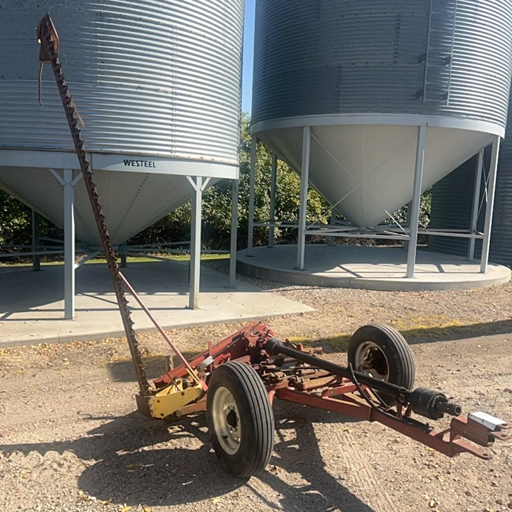 Rowse sickle mower, 9 foot bar, 540 PTO