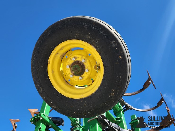 2018-john-deere-2018-image-16