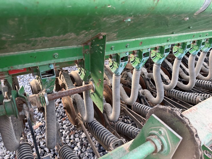 john-deere-35-image-66