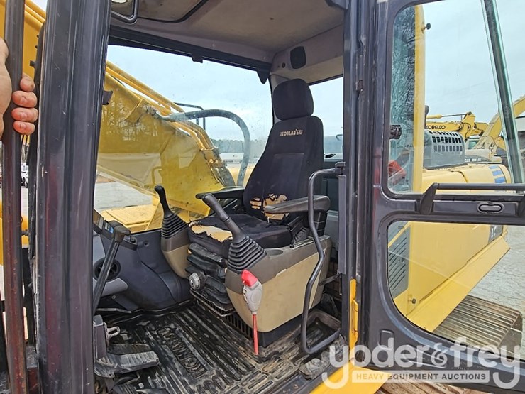 2007-komatsu-pc300-lc-8-image-33