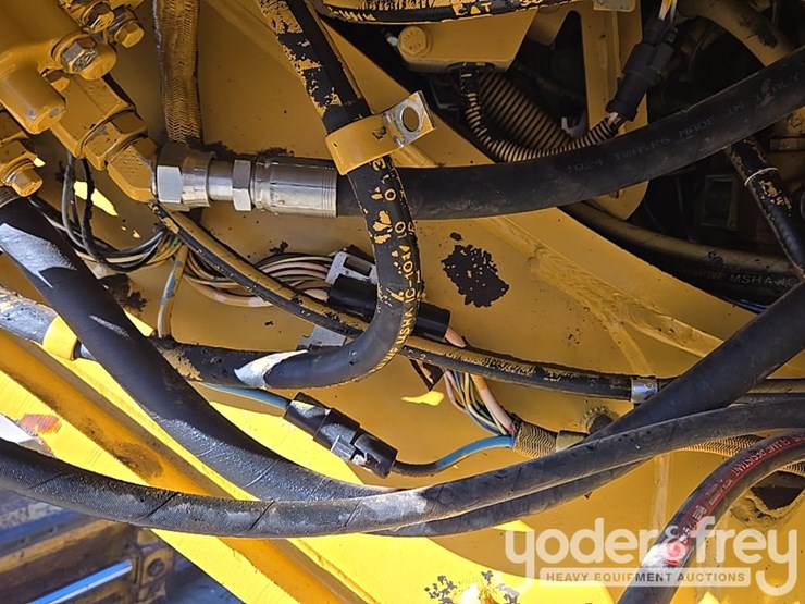 2005-caterpillar-140h-vhp-plus-image-50