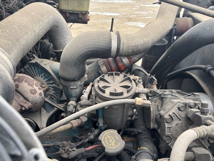 2000-international-4700-image-16