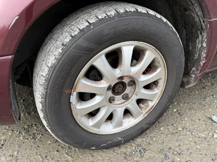 2002-chrysler-town-&-country-image-8