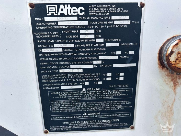 2020-freightliner-m2-106-image-23