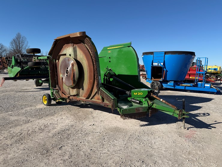 2019-john-deere-m20-image-1