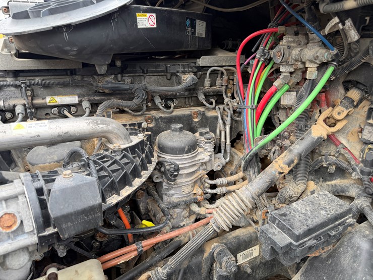 #40955-•-2016-freightliner-cascadia-t/a-daycab-truck-tractor-3akjged54gshn2294-image-42