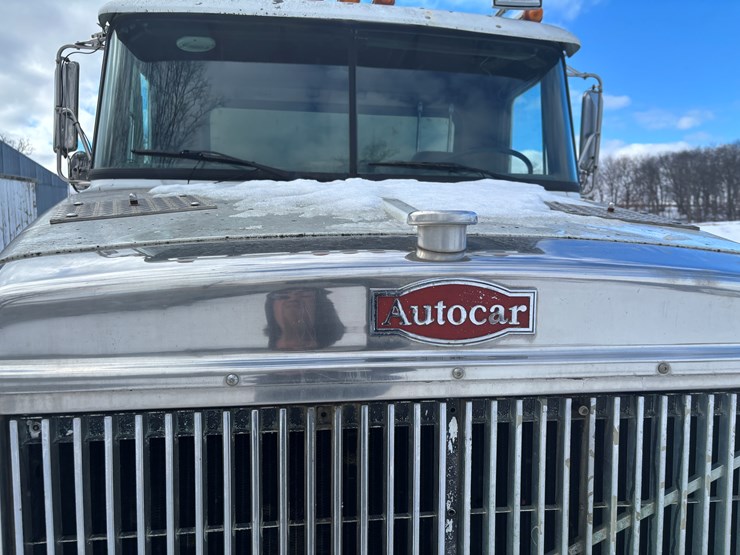 1989-cummins-855-image-11