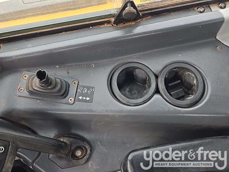 2019-deere-460e-image-74