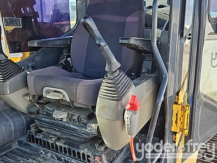 2017-komatsu-pc360-lc-11-image-54