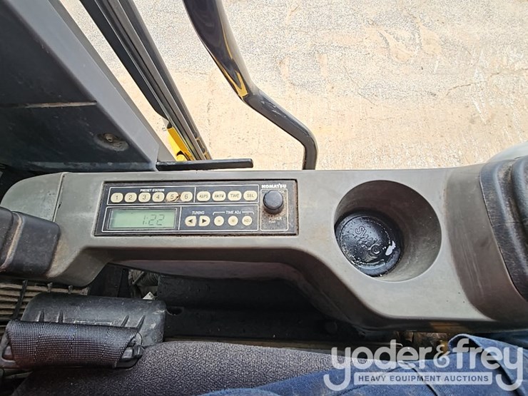 2007-komatsu-pc300-lc-8-image-36