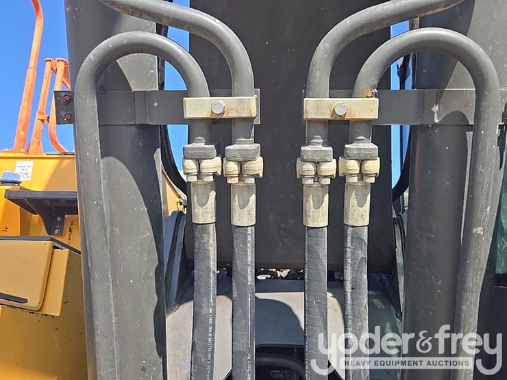 2017-volvo-ec350el-image-45