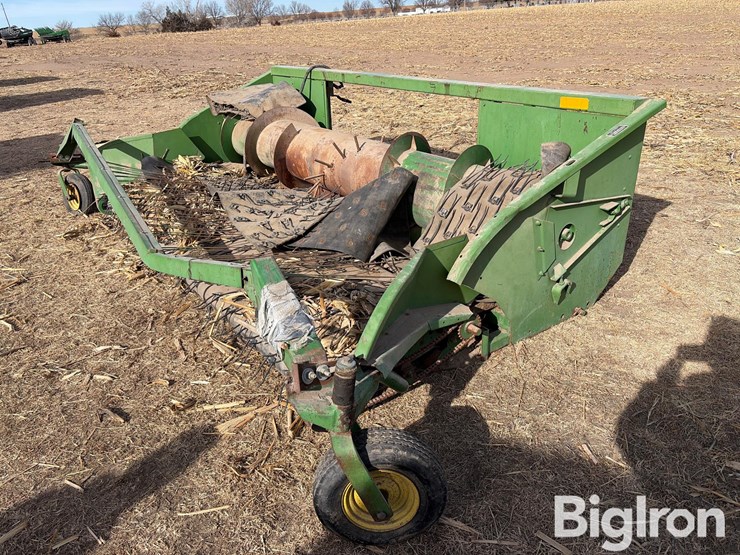 john-deere-212-image-1