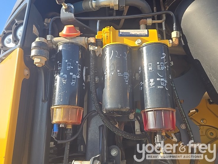 2021-deere-460e-image-49