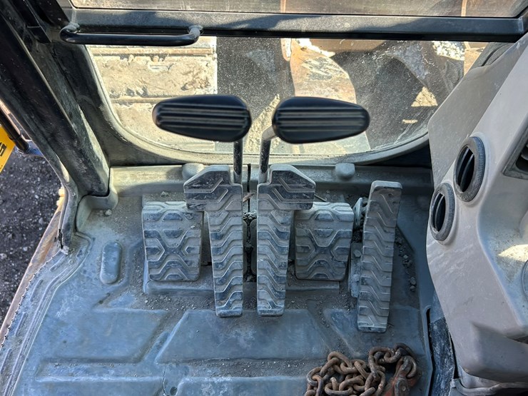 caterpillar-c4.4-image-76