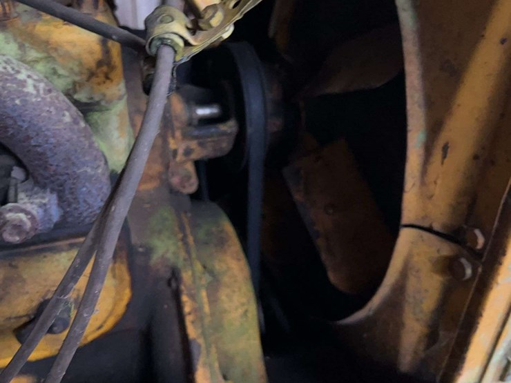 caterpillar-fifteen-image-11